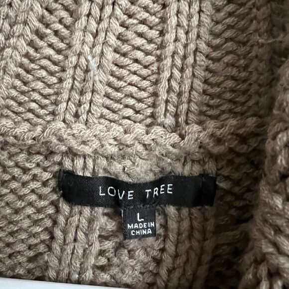 Love Tree Cropped Cable Knit Sweater size Large Brown Taupe - Picture 3 of 7